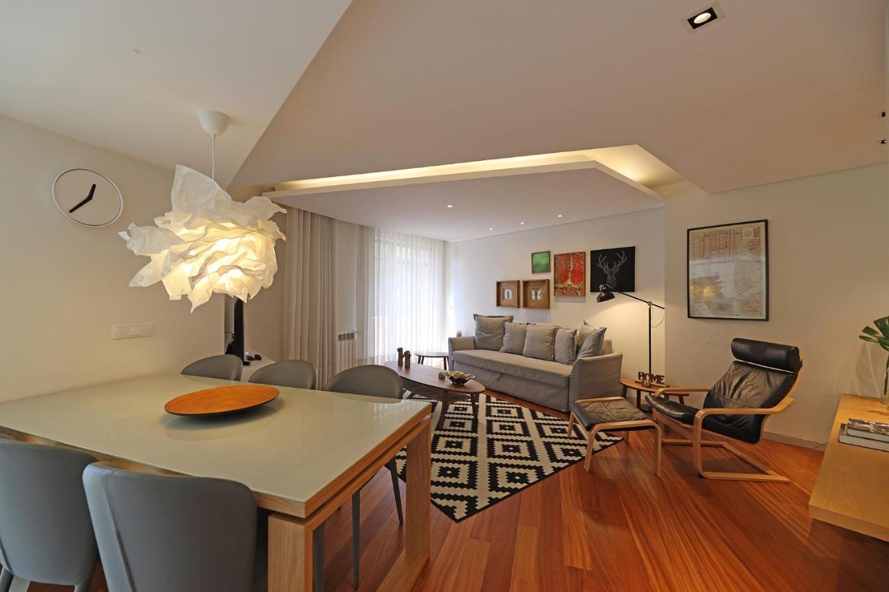 Flh Sa Da Bandeira Modern Apartment Porto Bagian luar foto