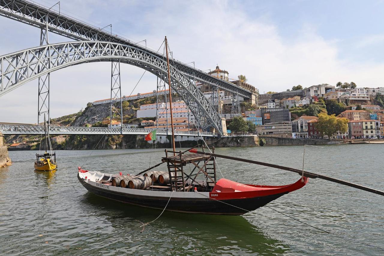 Flh Sa Da Bandeira Modern Apartment Porto Bagian luar foto
