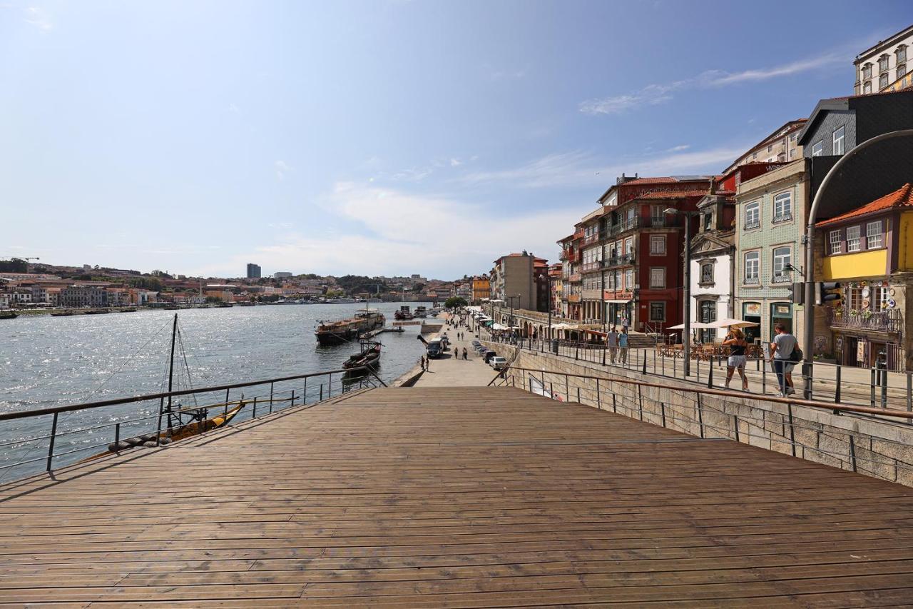 Flh Sa Da Bandeira Modern Apartment Porto Bagian luar foto