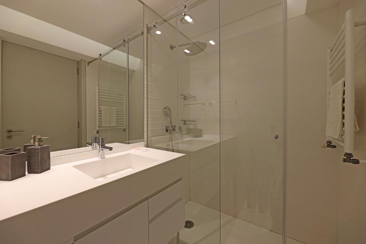 Flh Sa Da Bandeira Modern Apartment Porto Bagian luar foto