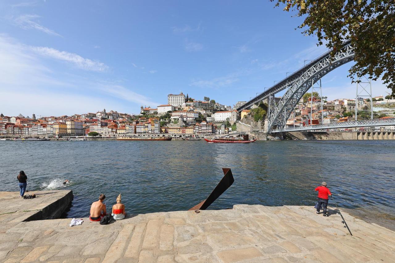 Flh Sa Da Bandeira Modern Apartment Porto Bagian luar foto